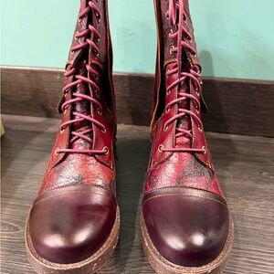 Women's Lace-Up Burgundy Leather Combat Boots